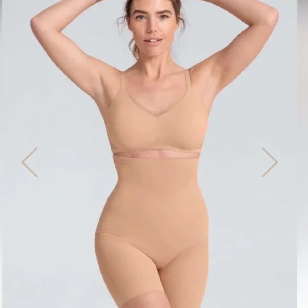 Honeylove SuperPower Shorts Shapewear in Sand